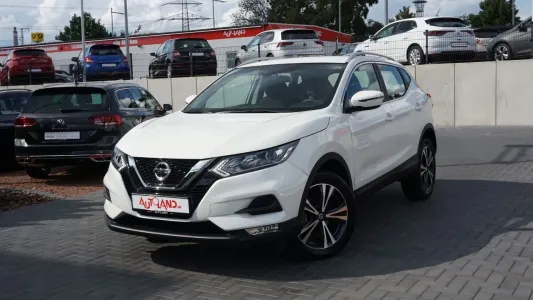 Nissan Qashqai 1.3 DIG-T... 