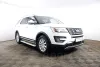 Ford Explorer Thumbnail 3